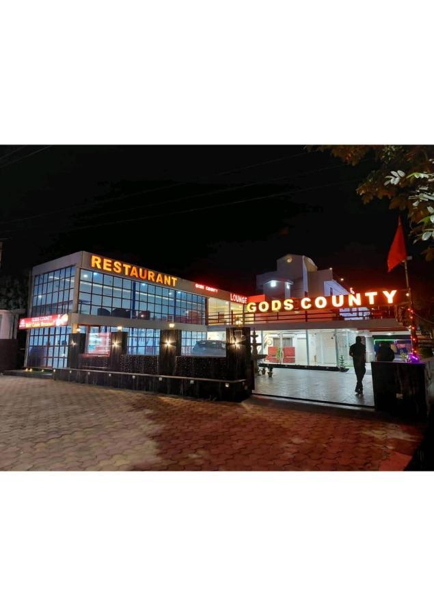 טארפית Gods County Hotels & Resorts מראה חיצוני תמונה