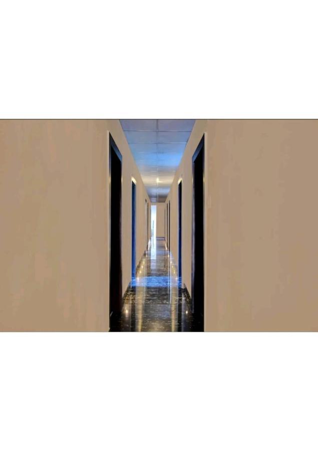 טארפית Gods County Hotels & Resorts מראה חיצוני תמונה
