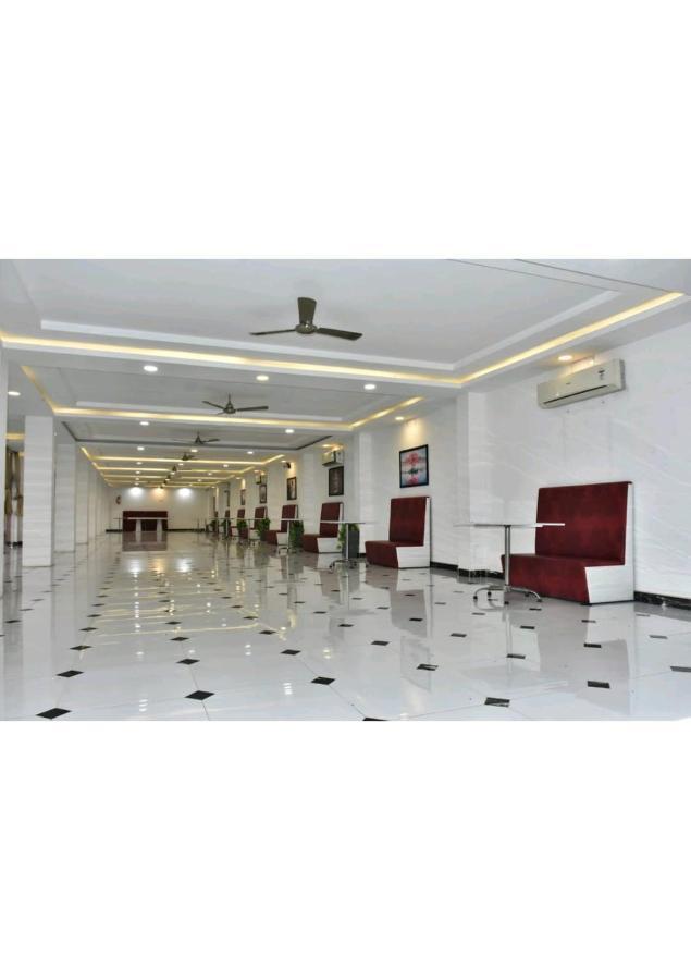 טארפית Gods County Hotels & Resorts מראה חיצוני תמונה