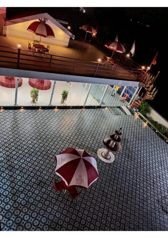 טארפית Gods County Hotels & Resorts מראה חיצוני תמונה