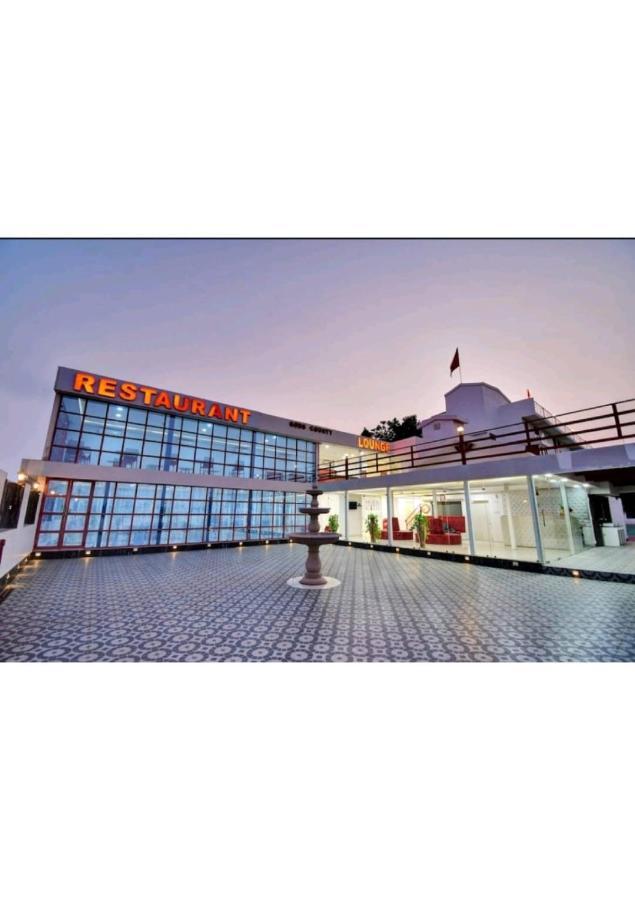 טארפית Gods County Hotels & Resorts מראה חיצוני תמונה
